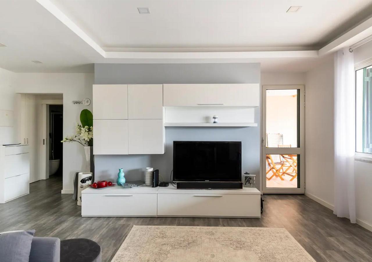 Lovely 1-Bedroom Apartment With Parking Ocean View Φουνκάλ Εξωτερικό φωτογραφία